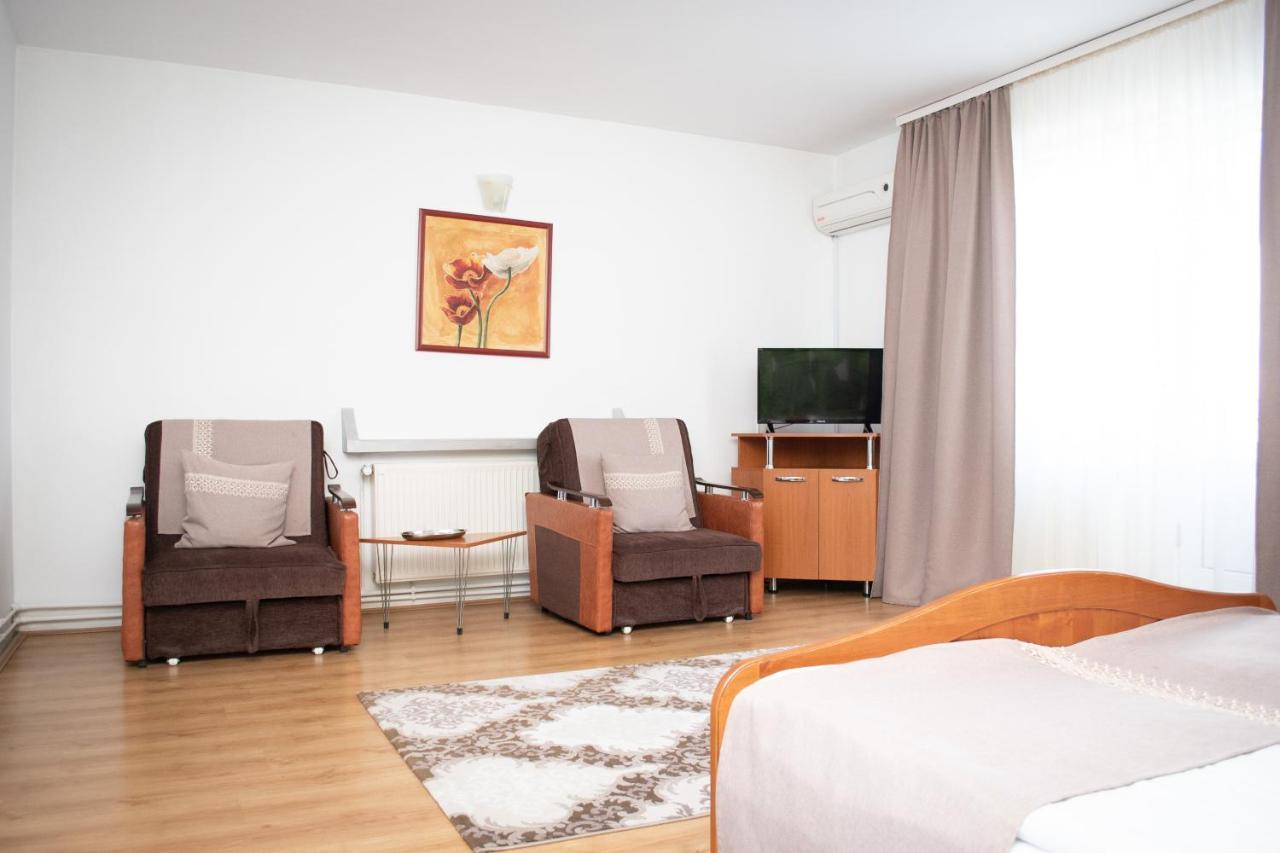 Motel Via Targu Mures Cristesti  Экстерьер фото