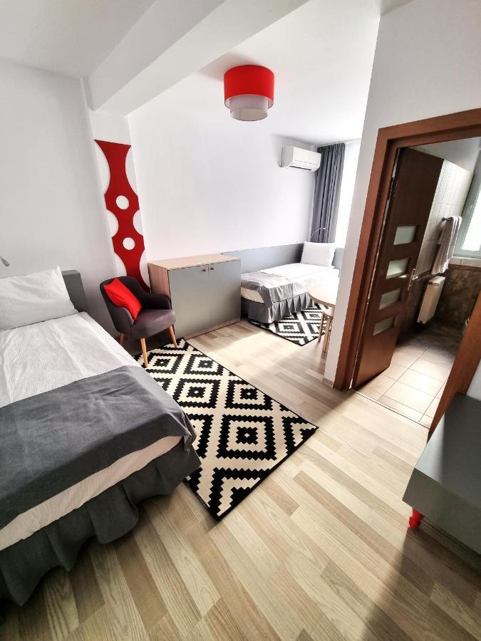 Motel Via Targu Mures Cristesti  Экстерьер фото